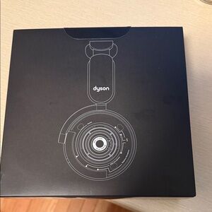 Dyson on trac headphones